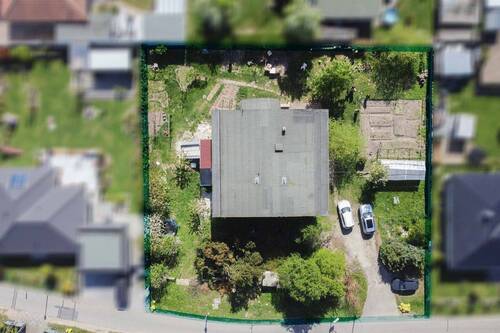 Grundstück - 9 Zimmer Mehrfamilienhaus, Wohnhaus in Hinrichshagen