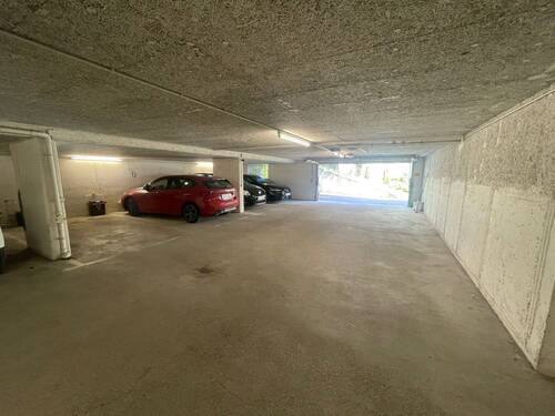 Garage - 