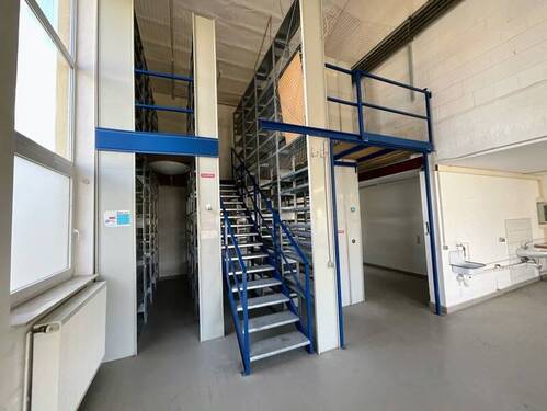 Halle - Werkstatt - 4 - 