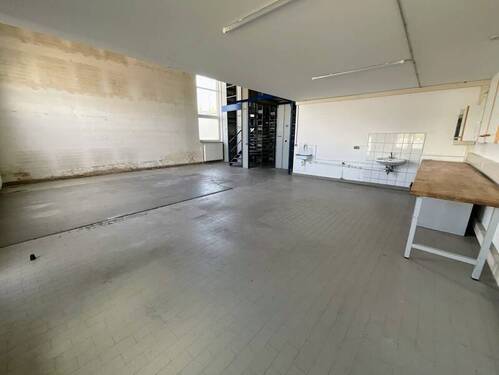 Halle - Werkstatt - 6 - 
