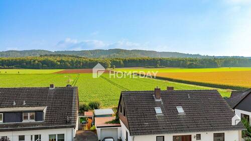 Ausblick - Idyllisches Wohnen: 3-Zimmer-Wohnung mit traumhaftem Ausblick