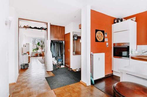 Flur/Eingangsbereich - Etagenwohnung mit 86,30 m&sup2; in Lüneburg / Lüne-Moorfeld zum Kaufen