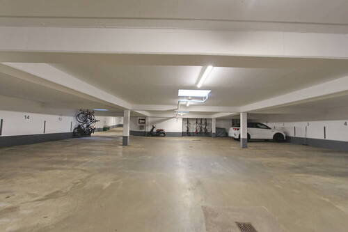 Tiefgarage (2) - 