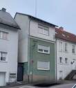 Ansicht - Eingang - 6 Zimmer Einfamilienhaus zum Kaufen in Sankt Ingbert