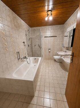 Badezimmer EG - 