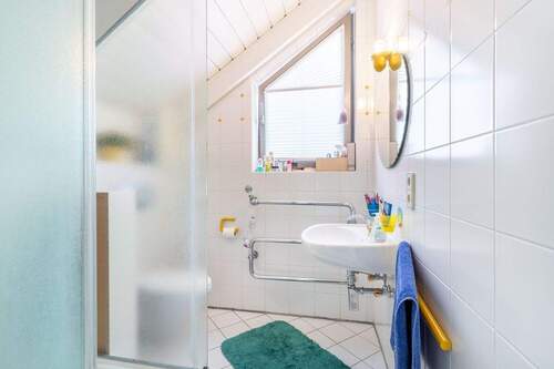 Einliegerwohnung Badezimmer - 