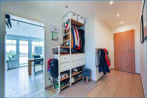 Flur Blick ins Eßzimmer - 