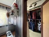 Schlafzimmer mit Ankleidezimmer - 