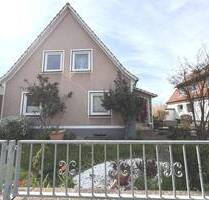 Familientraum - Ihr neues Zuhause auf fast 800 m² Grundstück- mit 2 Garagen - Northeim