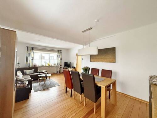 und Esszimmer - 