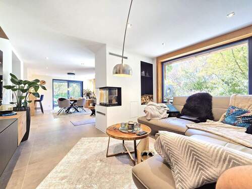 Bild 2 - 4 Zimmer Doppelhaushälfte zum Kaufen in Villingen-Schwenningen