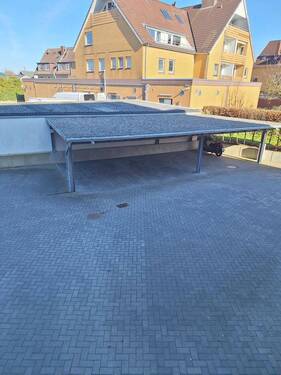 Überdachter Stellplatz - 