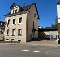 2 Familienhaus mit Großer Werkstatt Garagen Perfekt für Autoschrauber - Mettlach