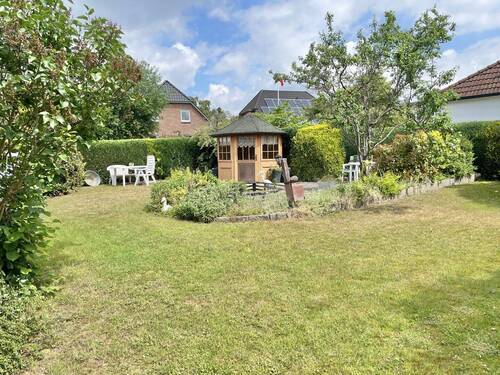 Garten mit Teich - 