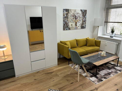 Bild 1 - exklusive hochwertig möblierte 1-Zimmer-Attelier mit EBK in Berlin