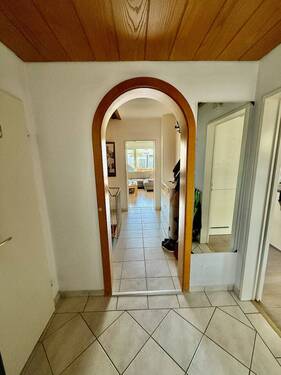 Eingangsbereich - 4 Zimmer Reihenmittelhaus in Zirndorf