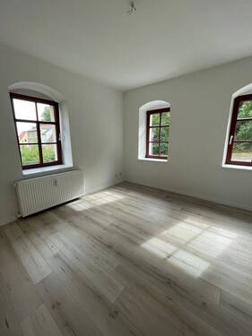 Zimmer - Etagenwohnung mit 93,10 m&sup2; in Nossen zur Miete