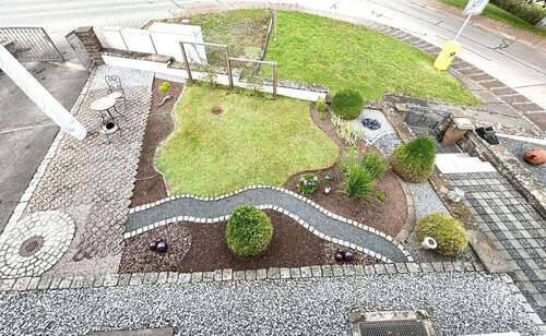 Blick von oben auf den Garten - 