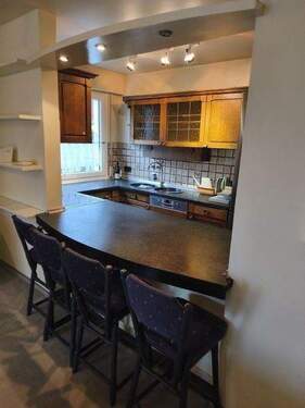 Offene Wohnküche mit Theke - 