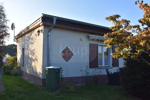Wochenendhaus - Außenansicht - Grundstück in Zehdenick zum Kaufen