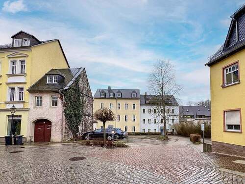 62_1.jpg - AUKTION: Mehrfamilienhaus mit denkmalgeschütztem Torhaus