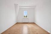 Zimmer 2 - 