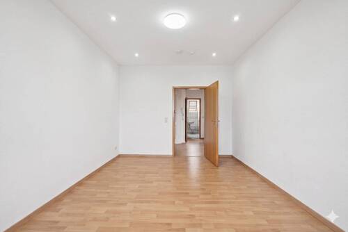 Zimmer 2 - 