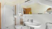 1. OG Badezimmer 2 - 