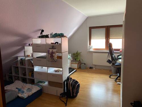 Zimmer 3 - 