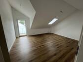 Schlafzimmer 2 /Büro - 