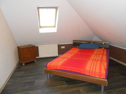Schlafzimmer (WHG 1) - 