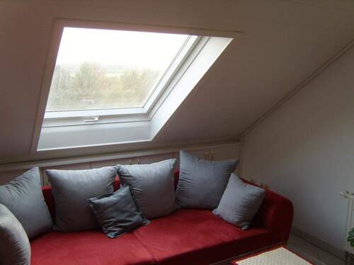 Wohnzimmer - Etagenwohnung mit 50,00 m&sup2; in Erftstadt zur Miete