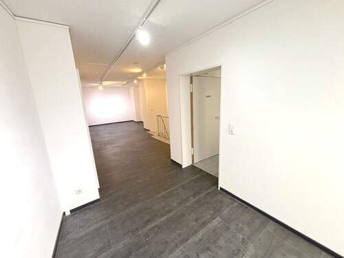 Ladenfläche 1.OG - Gewerbeobjekt (Büro, Produktion, Verkauf) in Trier zur Miete