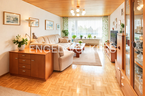 Sonniges Wohnzimmer - Gepflegte 3,5 Zimmer Wohnung in Erkrath - Hochdahl