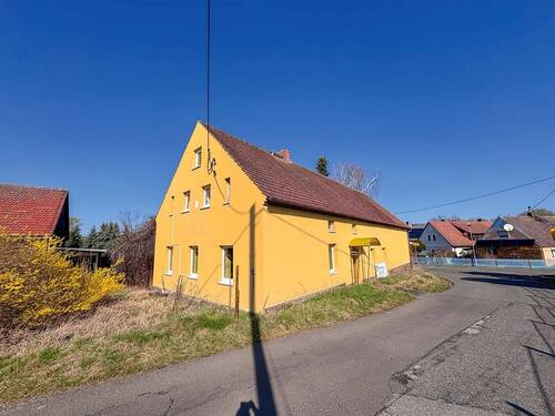 82_01.jpg - AUKTION: Wohnhaus in schöner Lage am Stausee Quitzdorf