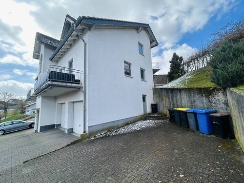 Seitenansicht - 1 Zimmer Mehrfamilienhaus, Wohnhaus in Dahlem