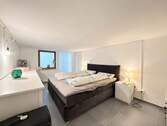 Schlafzimmer im Souterrain Bild 2 - 