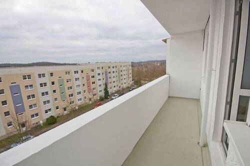 Balkon - Etagenwohnung mit 68,60 m² in Halle (Saale) zur Miete