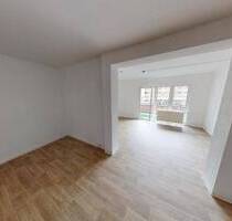 Großzügige 2-Raum-Wohnung mit Balkon im Zentrum - Chemnitz