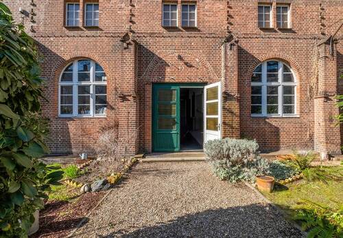 Eingang von der Gartenseite - 