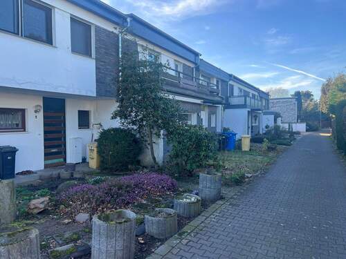 Stichweg - 3 Zimmer Mehrfamilienhaus, Wohnhaus zum Kaufen in Willich