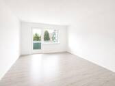 Wohnzimmer - 3 Zimmer Etagenwohnung zur Miete in Essen