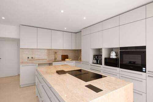 Hochwertige Einbauküche - 