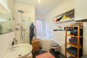 Bad 1 - 4 Zimmer Etagenwohnung in Nürnberg