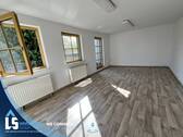 Raum 4 mit Terrasse - 