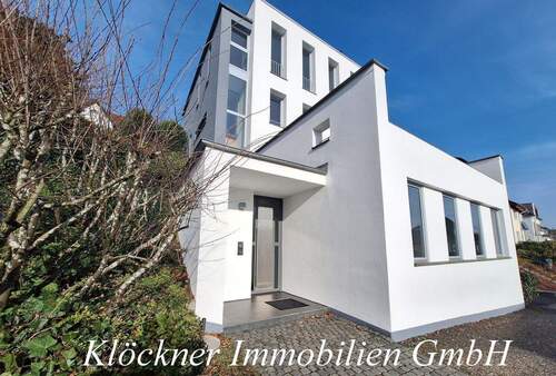 Frontansicht - SB Spitzenlage: Extravagantes Architektenhaus in traumhafter Panoramalage