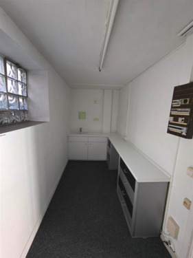 hinterer Raum - Gewerbeobjekt (Büro, Produktion, Verkauf) in Radolfzell am Bodensee zur Miete