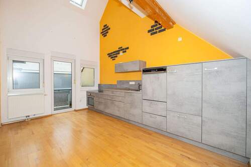 Küche - 4 Zimmer Etagenwohnung zum Kaufen in Schweinfurt