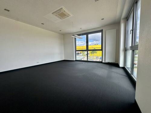 Büro 1 - 