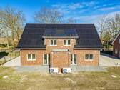 Garten mit großer Terrasse - 